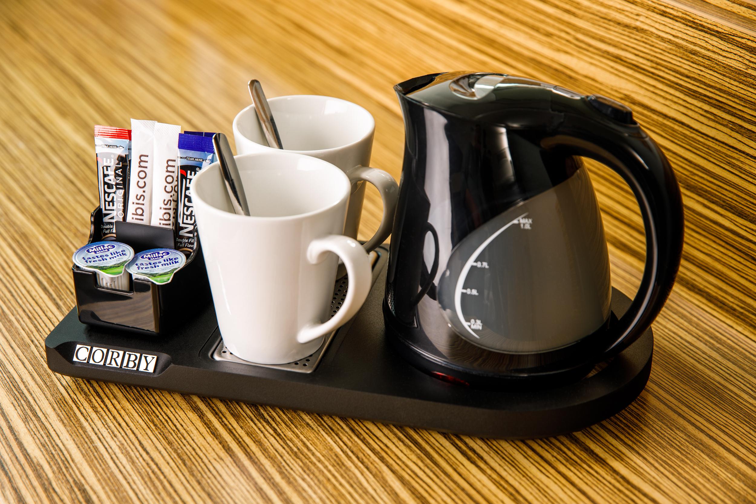 Ibis Budget London Heathrow Central Cranford エクステリア 写真