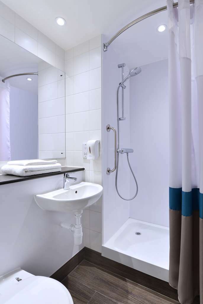 Ibis Budget London Heathrow Central Cranford 部屋 写真